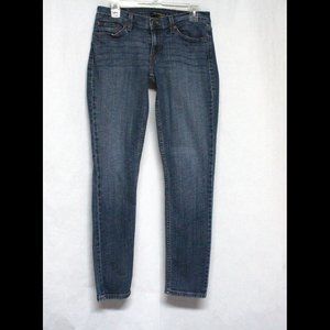 Junior Women's 9M Levi's Denim Blue Jeans